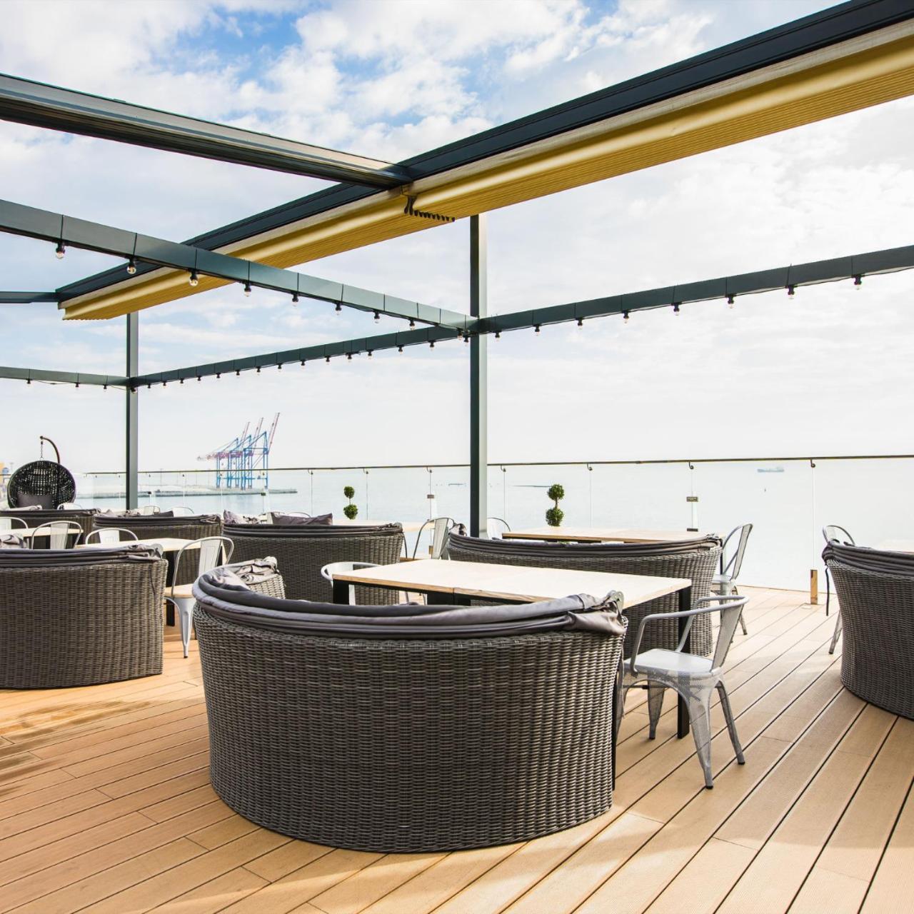 M1 Club Hotel Odesa Exterior photo The Sky Bar