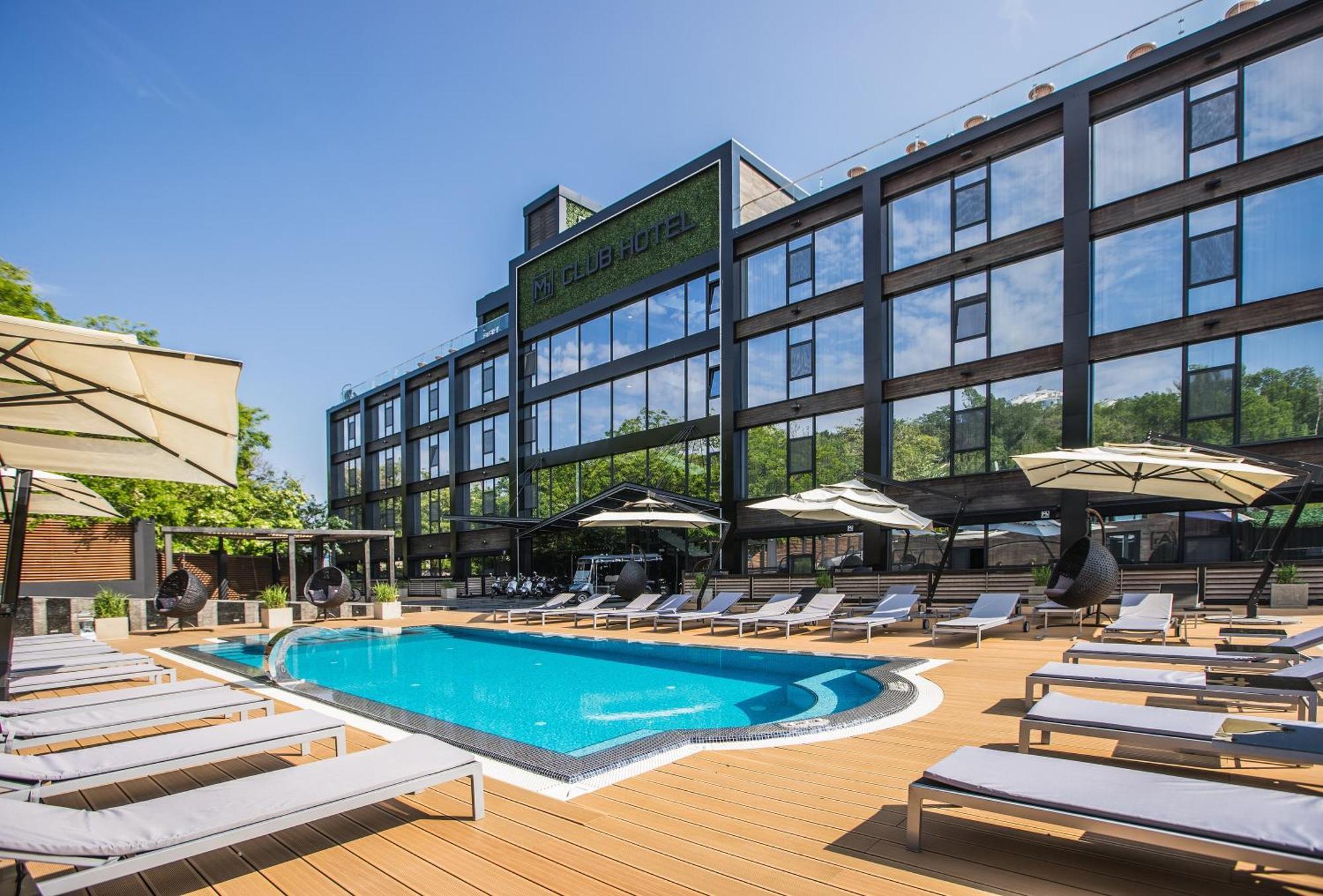 M1 Club Hotel Odesa Exterior photo